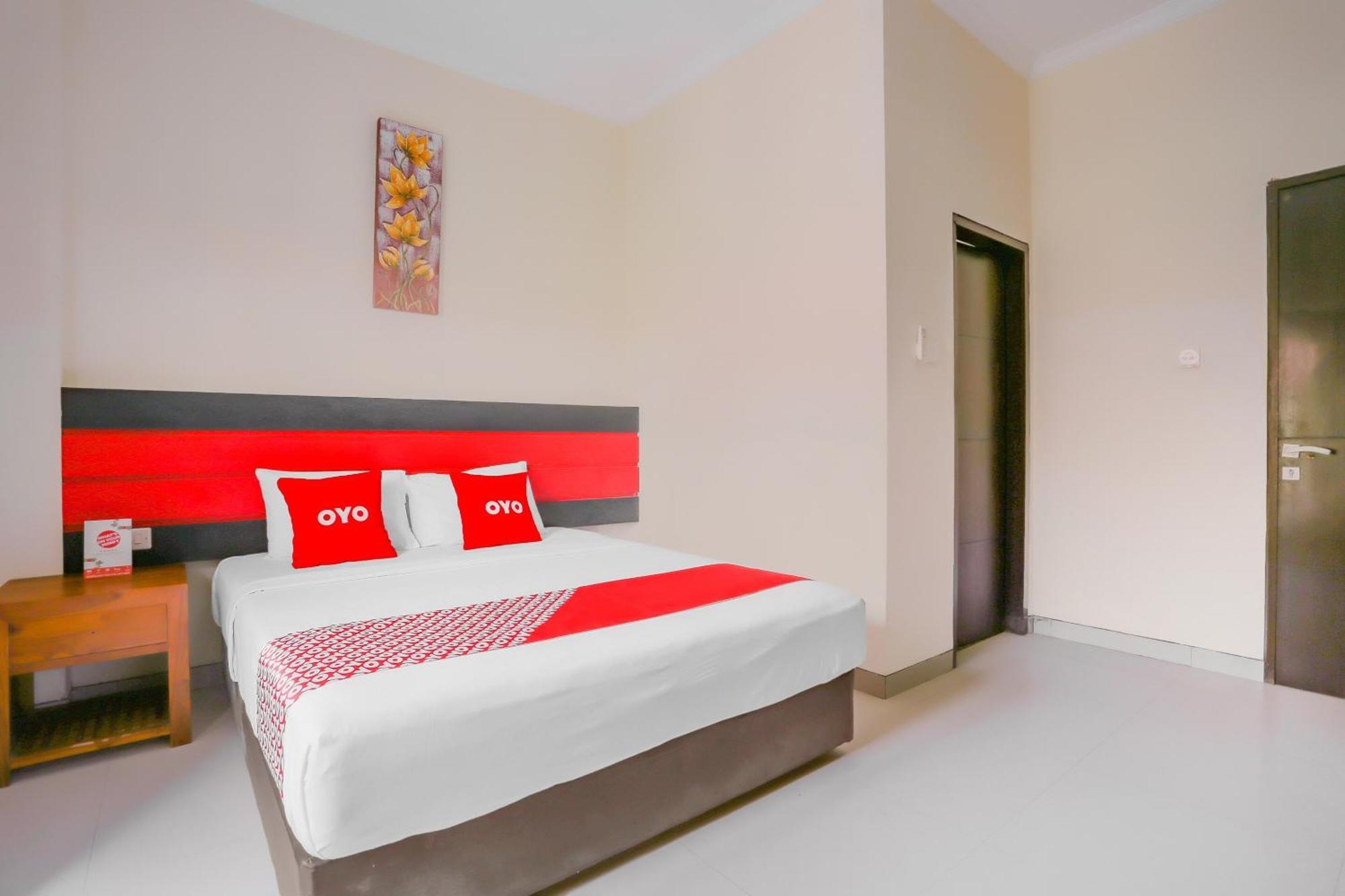 Oyo 4012 Ari Beach Inn 庫塔 外观 照片